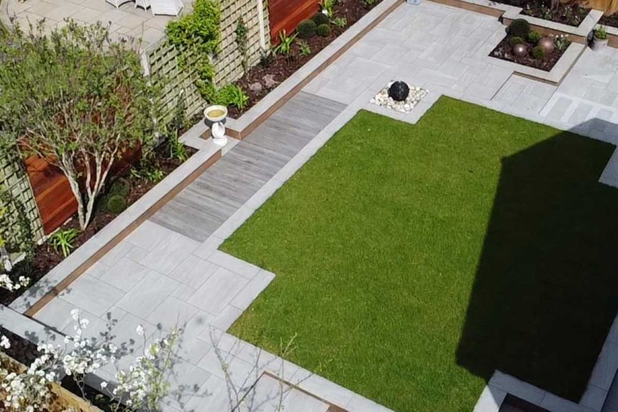 Cinder Porcelain Paving | Wood Effect Slabs | London Stone